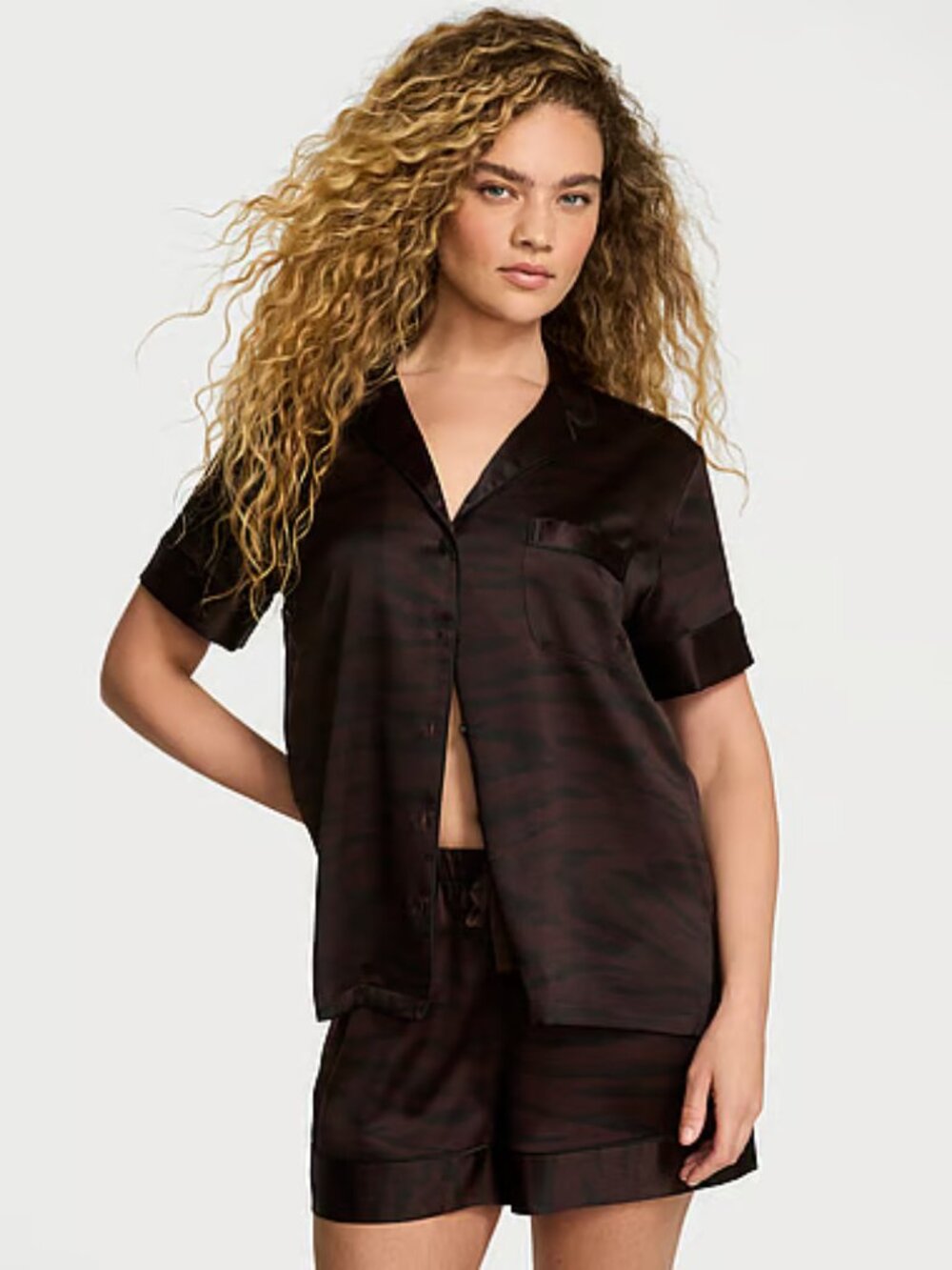 Victoria's Secret Signature Satin Short Pajama Set in Tiger Print XS NWT